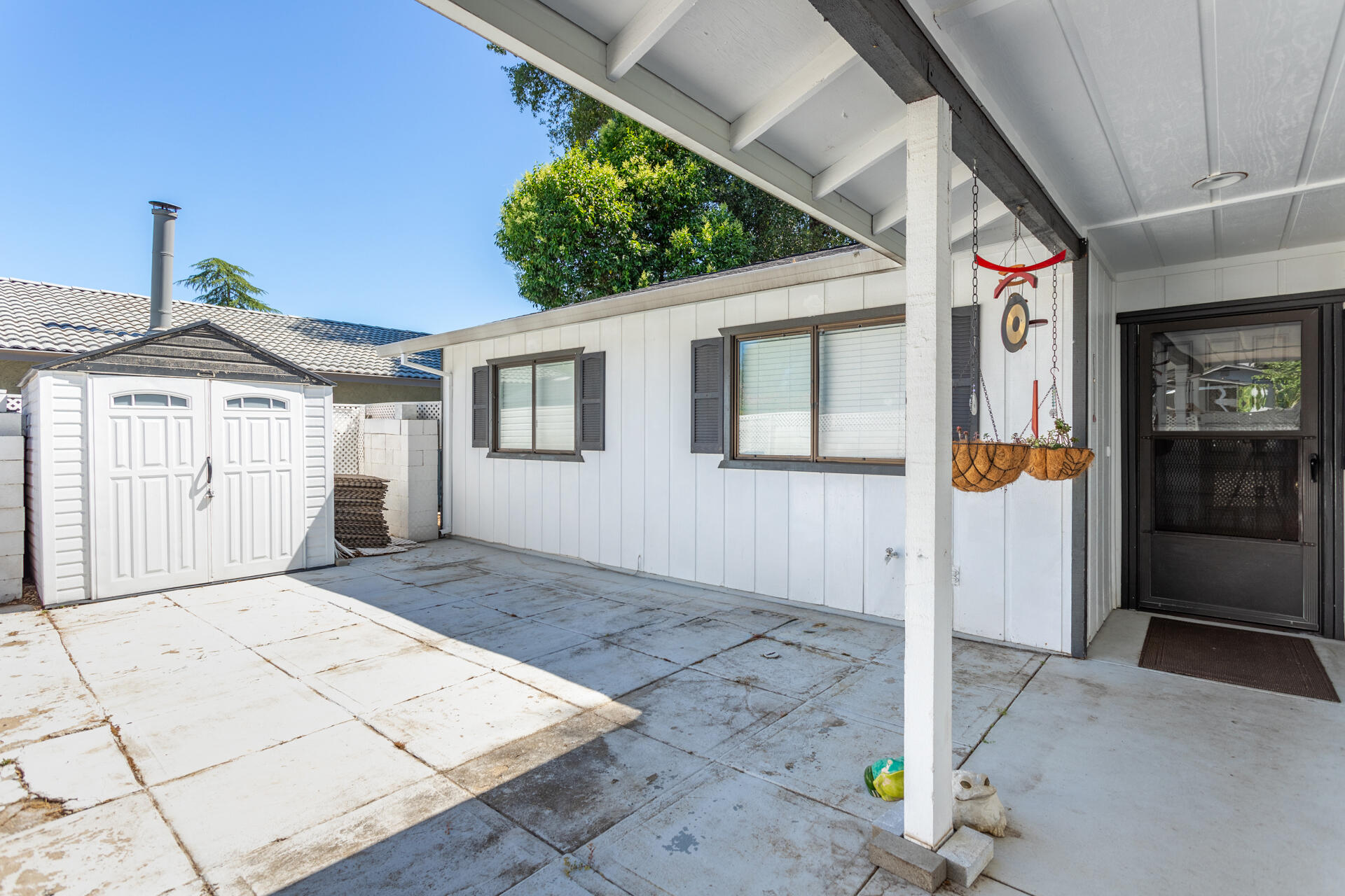 1274 Harpole Road Redding, CA 96002 - Photo 24 of 27 a front view of a house