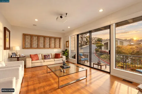 $1,499,000 | 5 Schooner Hill, Oakland, CA 94618