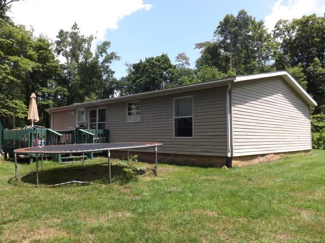 18829 Griffith Road Logan, OH 43138 - Photo 3 of 15