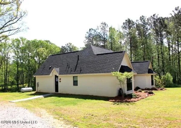 $364,900 | 2306 Simpson Highway 469, Florence, MS 39073