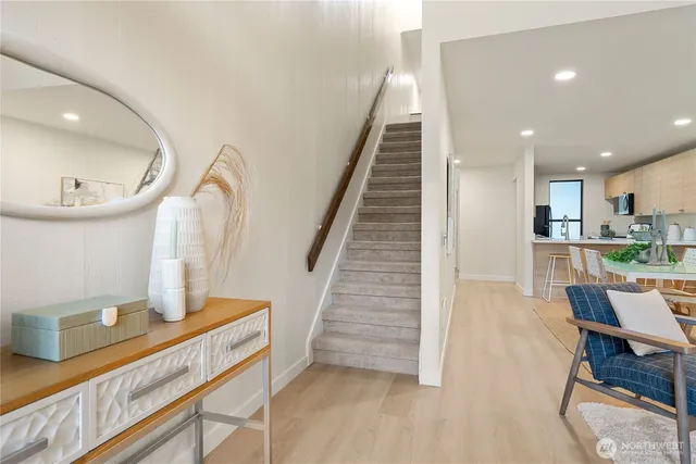 $545,000 | 6439 139th Avenue Northeast, Unit 19, Redmond, WA 98052