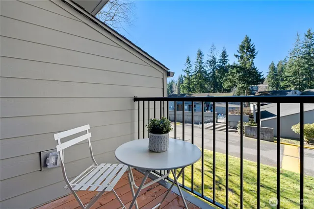 $545,000 | 6439 139th Avenue Northeast, Unit 19, Redmond, WA 98052