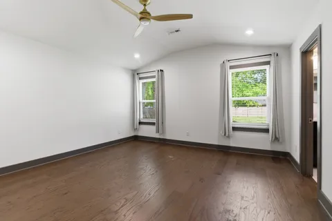 $2,500 | 1730 23rd Avenue North, Nashville, TN 37208
