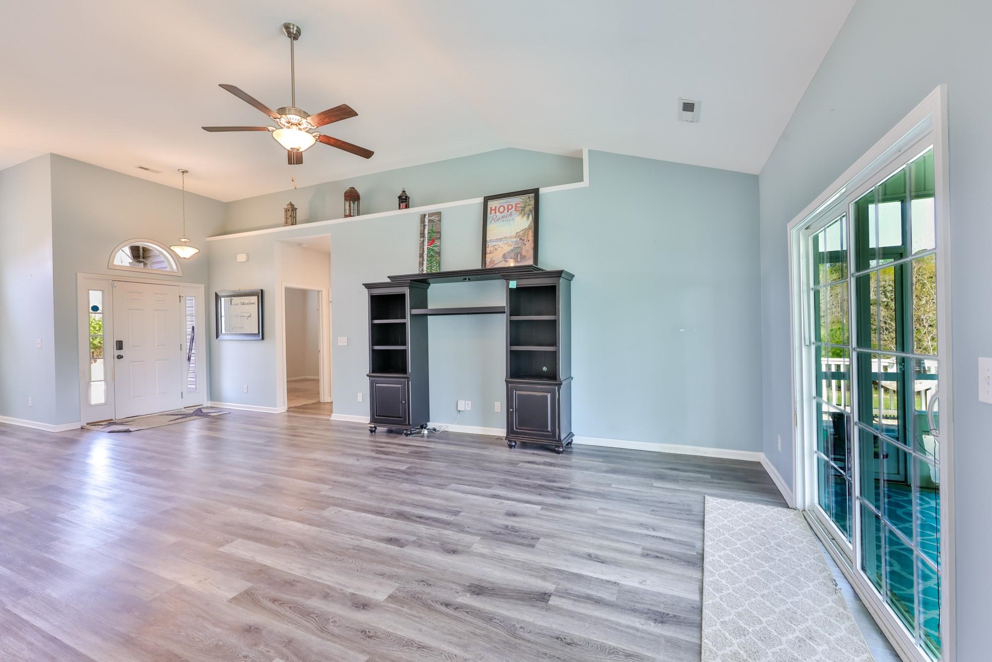 2804 Grassland Lane Georgetown, SC 29440 - Photo 2 of 25