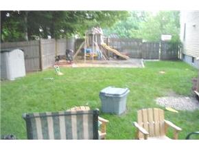47 Tiger Tail Circle, Unit R Derry, NH 03038 - Photo 2 of 9