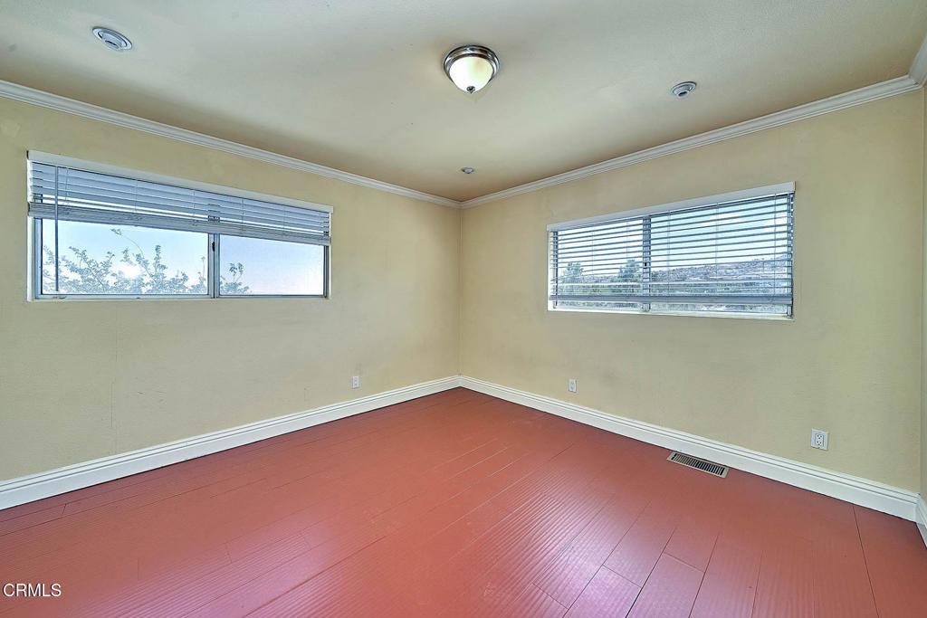 9020 Pionero Road Pinon Hills, CA 92372 - Photo 37 of 71 65