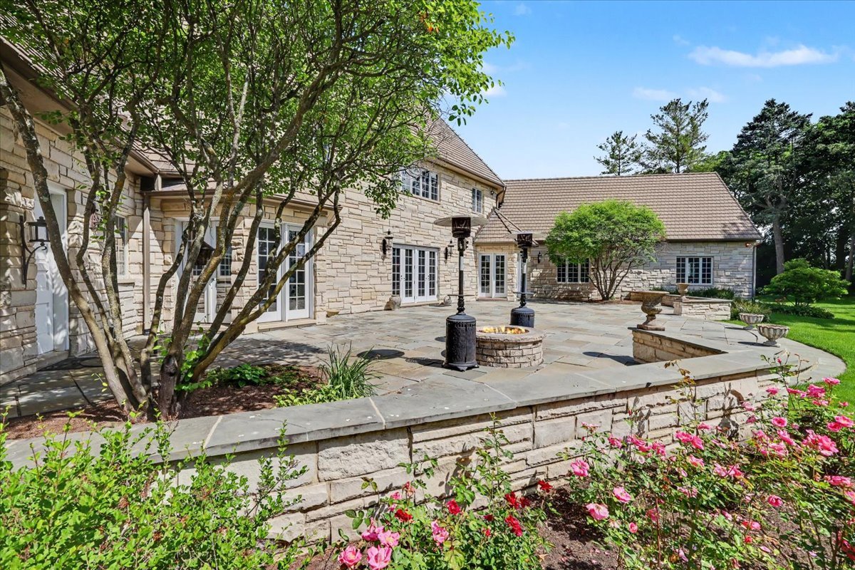 25W451 Plamondon Road Wheaton, IL 60189 - Photo 56 of 66