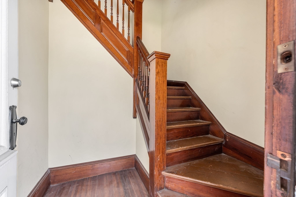 162 Hubbard Street Ludlow, MA 01056 - Photo 21 of 37