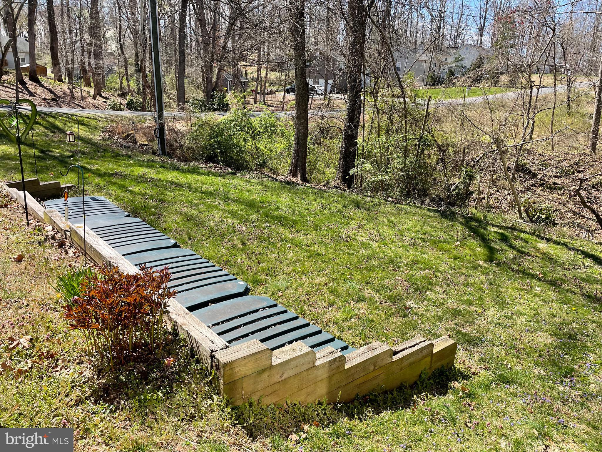 197 Locust Drive Louisa, VA 23093 - Photo 33 of 50 Alternative septic