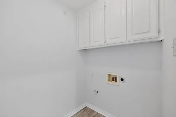 $515,000 | 714 Ashbrook Court, Euless, TX 76039