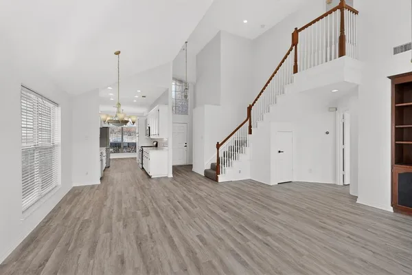 $515,000 | 714 Ashbrook Court, Euless, TX 76039