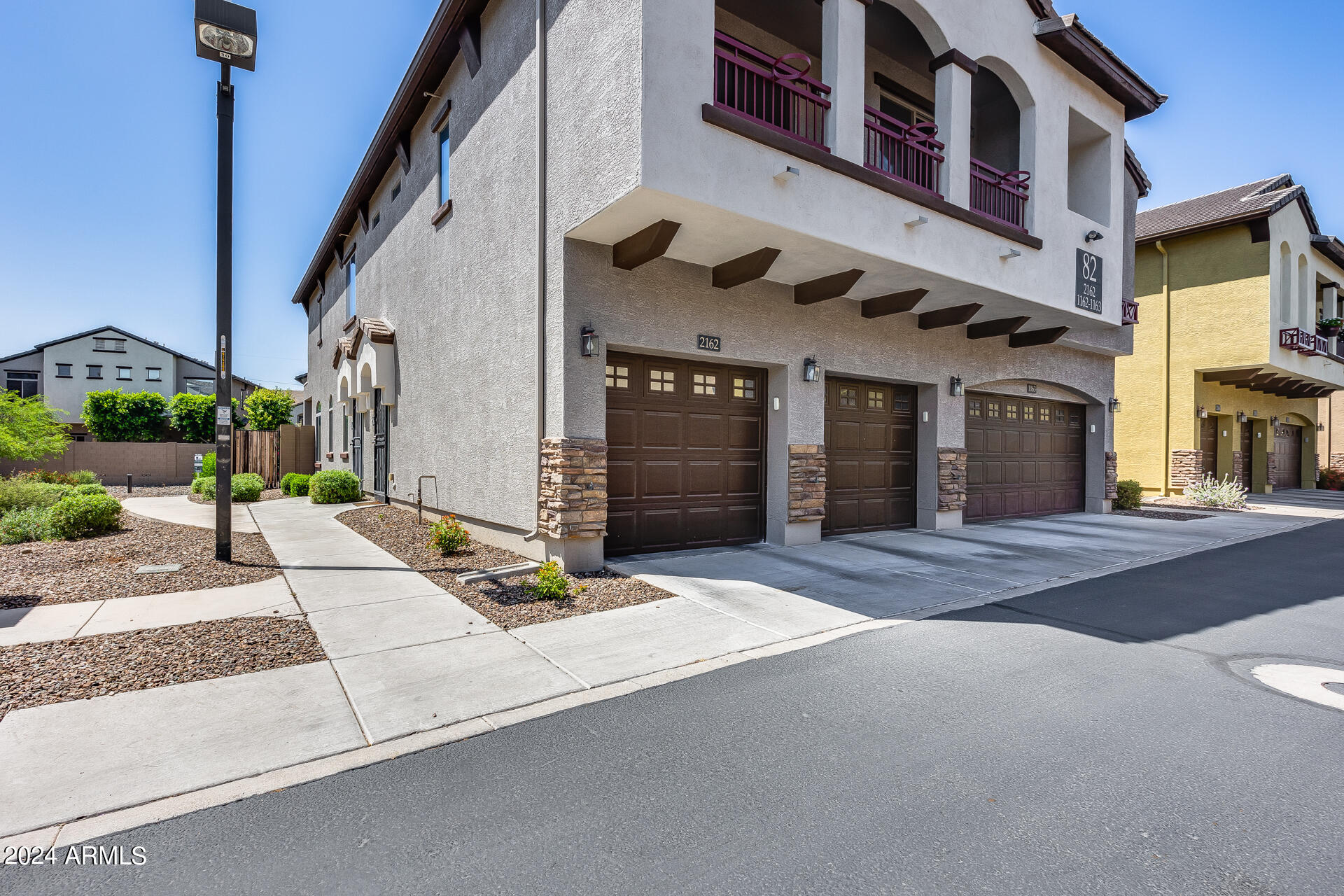 2725 East Mine Creek Road, Unit 2162 Phoenix, AZ 85024 - Photo 1 of 33