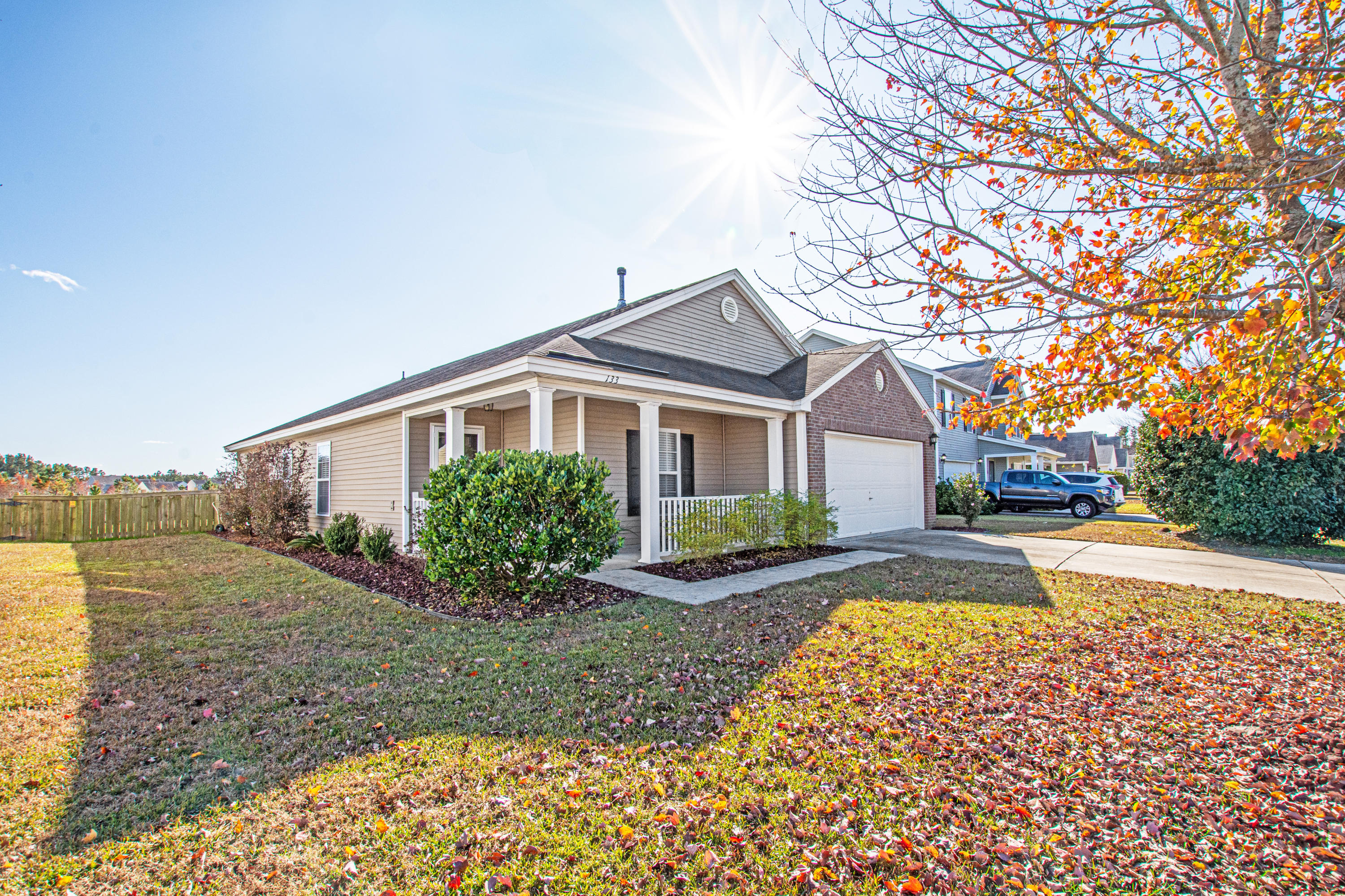 133 Decatur Drive Summerville, SC 29486 - Photo 7 of 38 0-16