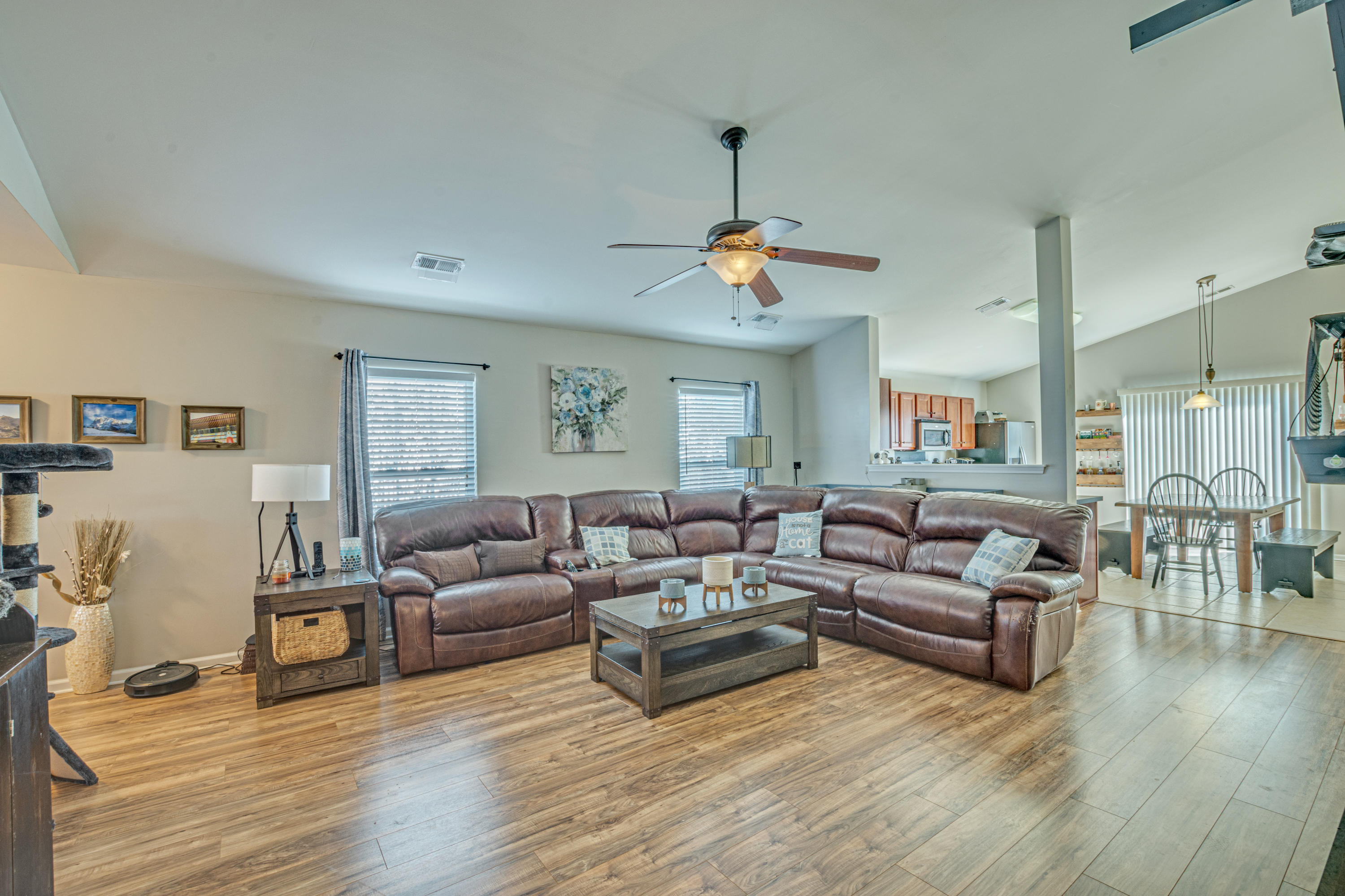 133 Decatur Drive Summerville, SC 29486 - Photo 8 of 38 18