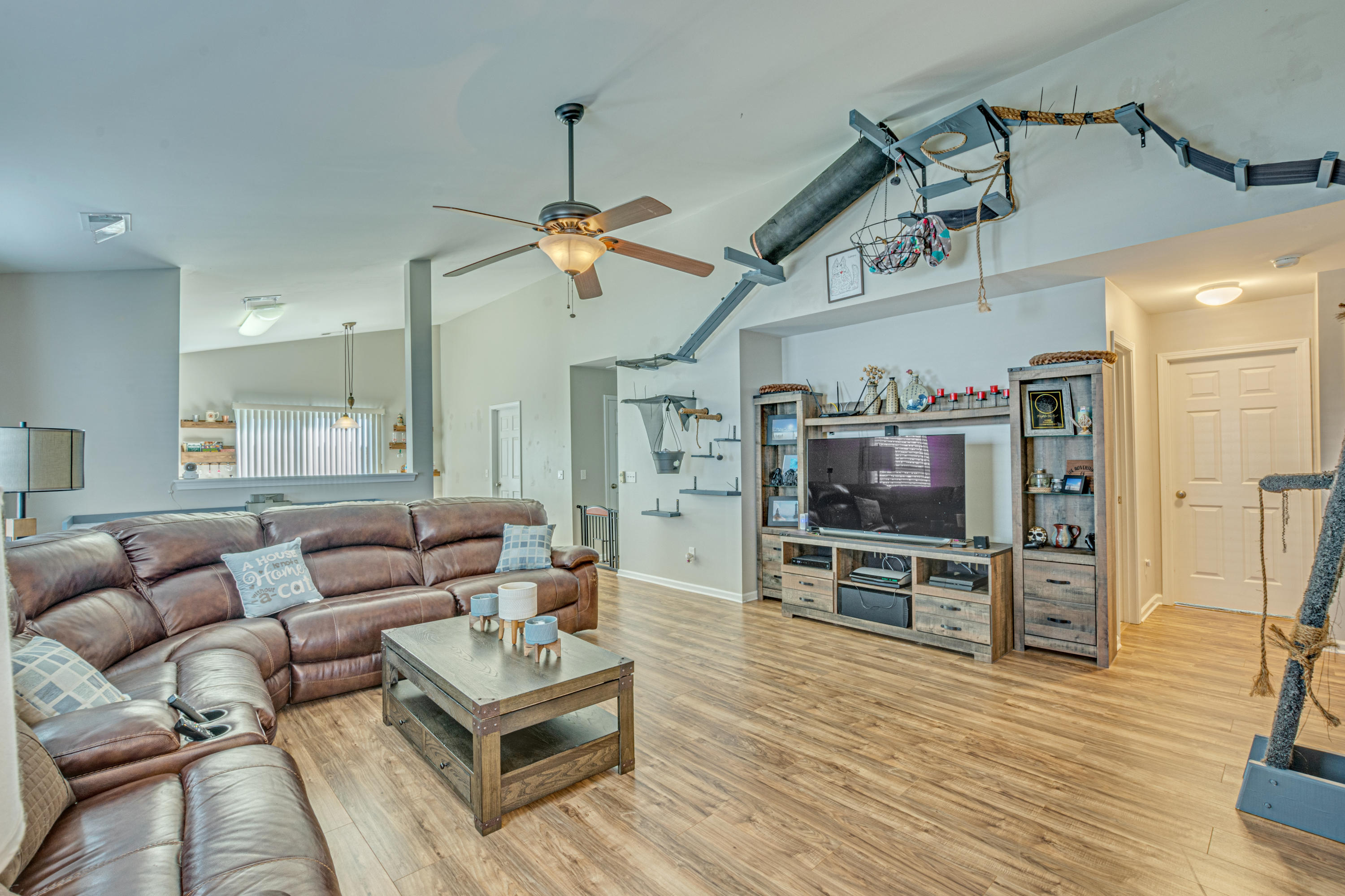 133 Decatur Drive Summerville, SC 29486 - Photo 9 of 38 19