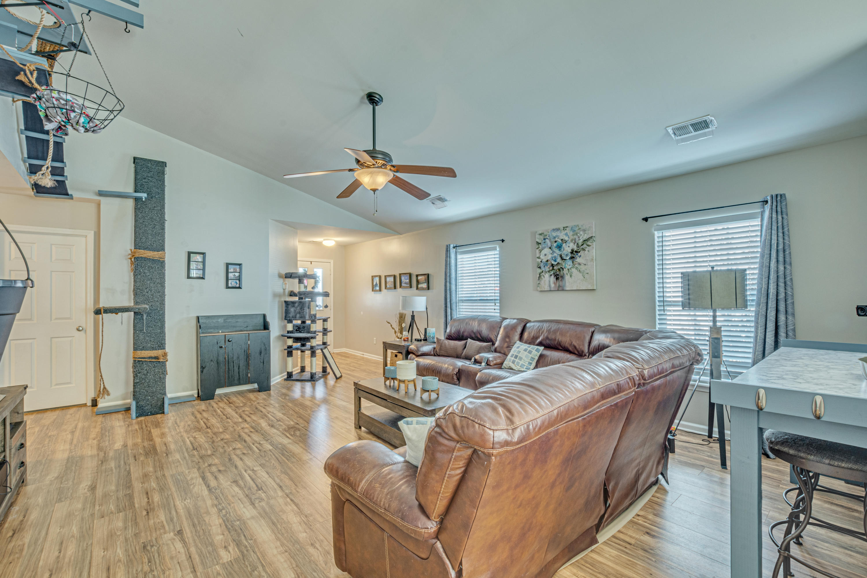 133 Decatur Drive Summerville, SC 29486 - Photo 10 of 38 17