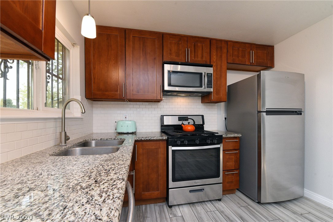 416 Rhoda Street Las Vegas, NV 89110 - Photo 9 of 23 Gallery Image 9