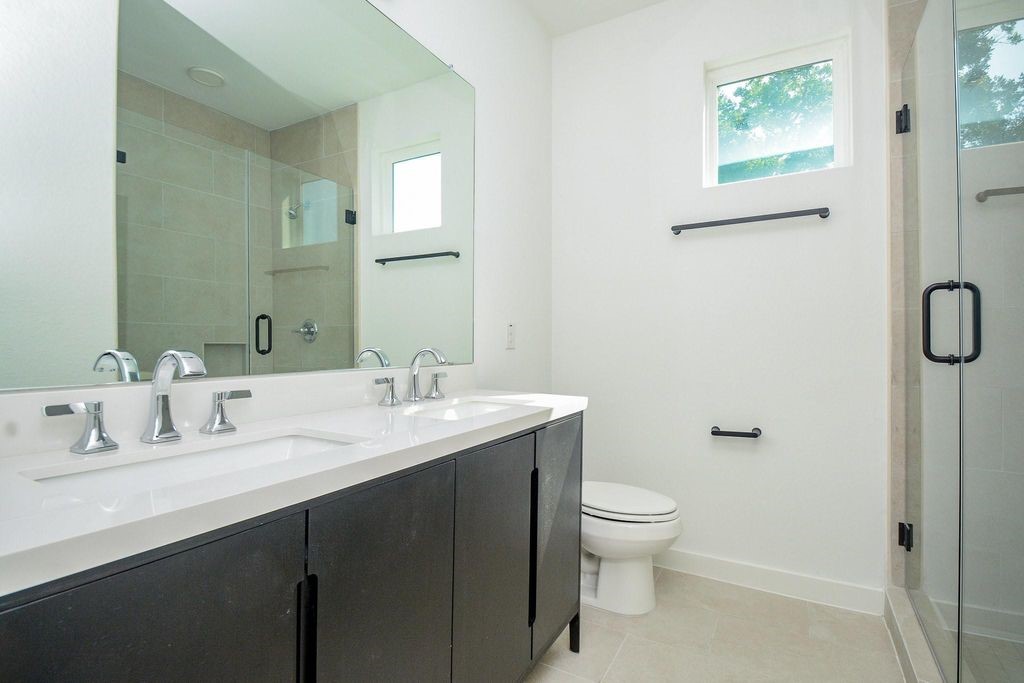 4358 Clover Street, Unit A Houston, TX 77051 - Photo 18 of 31