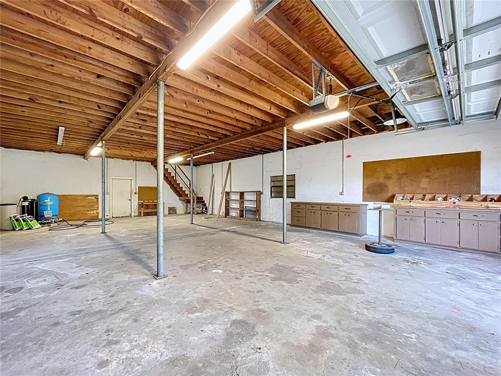 9471 McIntosh Road Dover, FL 33527 - Photo 22 of 34 a view of a garage