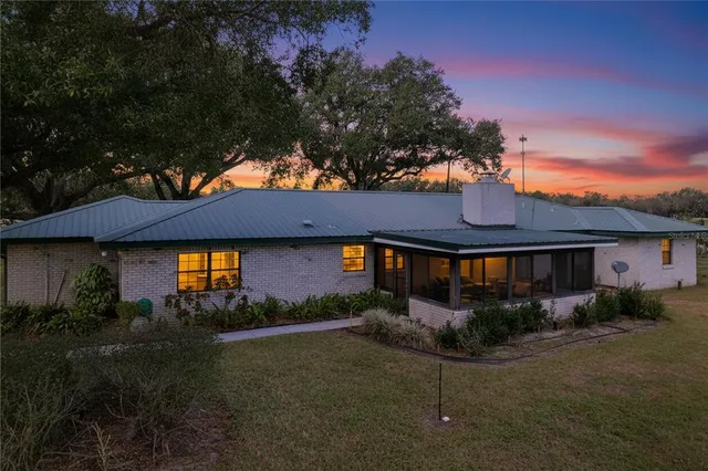 $1,290,000 | 9471 McIntosh Road, Dover, FL 33527