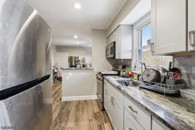 $575,000 | 32 3rd Street, Butler, NJ 07405