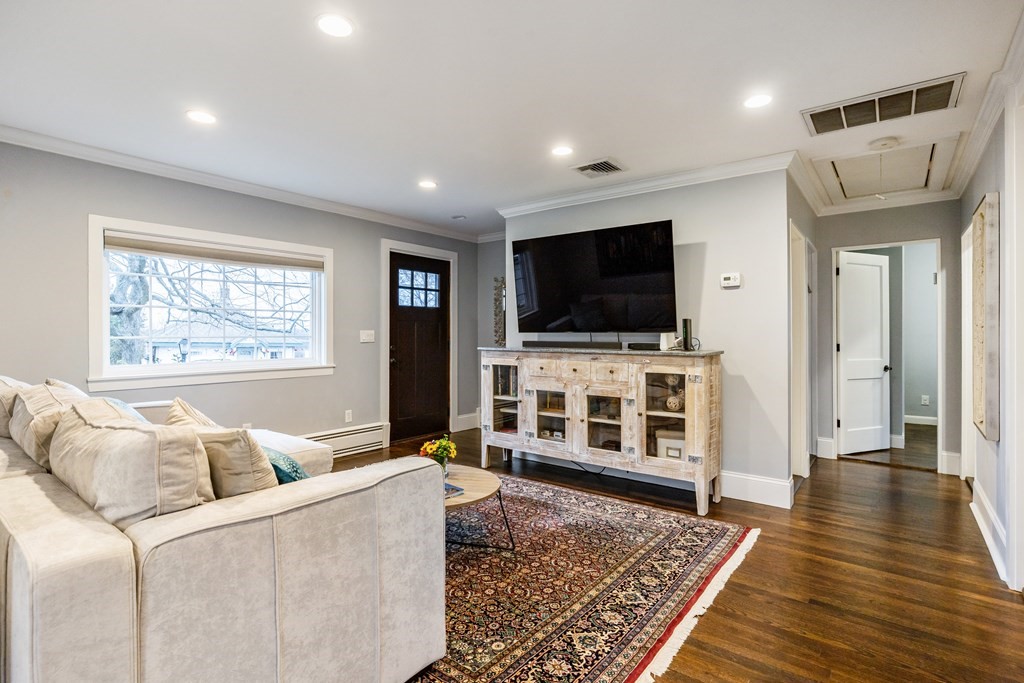 222 Riverside Drive Dedham, MA 02026 - Photo 4 of 22 Gallery Image 4