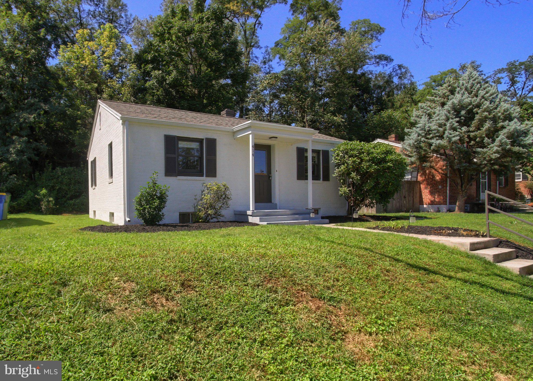 414 Hillside Road New Cumberland, PA 17070 - Photo 2 of 23 Gallery Image 2