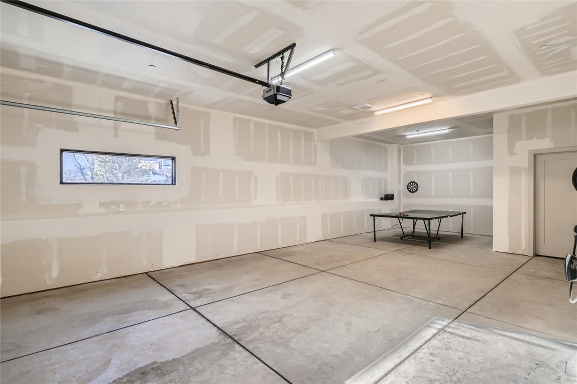 46 6th Street, Unit A1 Silverthorne, CO 80498 - Photo 25 of 28 a view of a livingroom with chairs and a ceiling fan