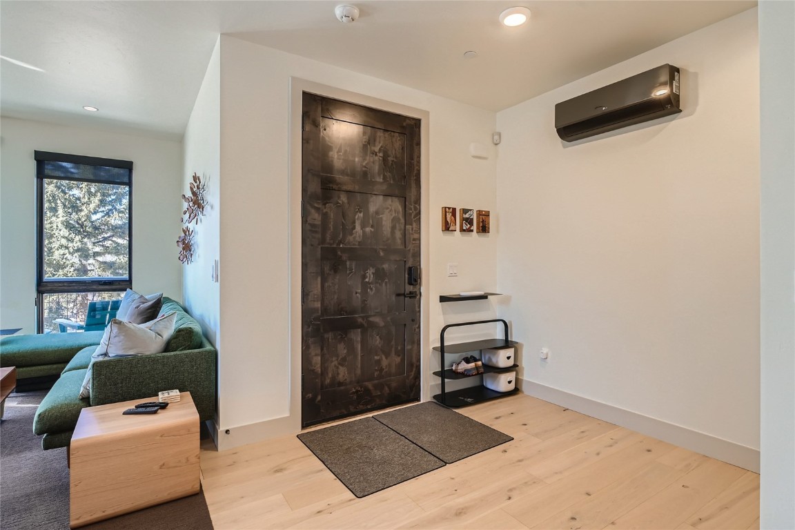 46 6th Street, Unit A1 Silverthorne, CO 80498 - Photo 4 of 28 a view of livingroom with furniture and workspace