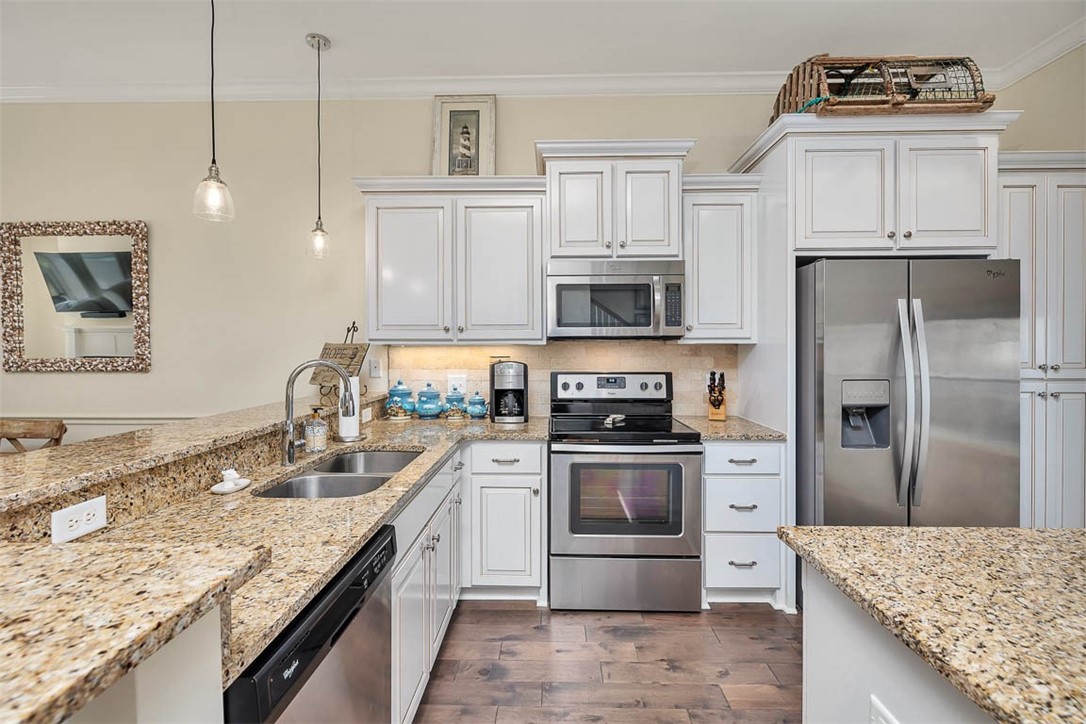 7 Caretta Lane Jekyll Island, GA 31527 - Photo 7 of 46