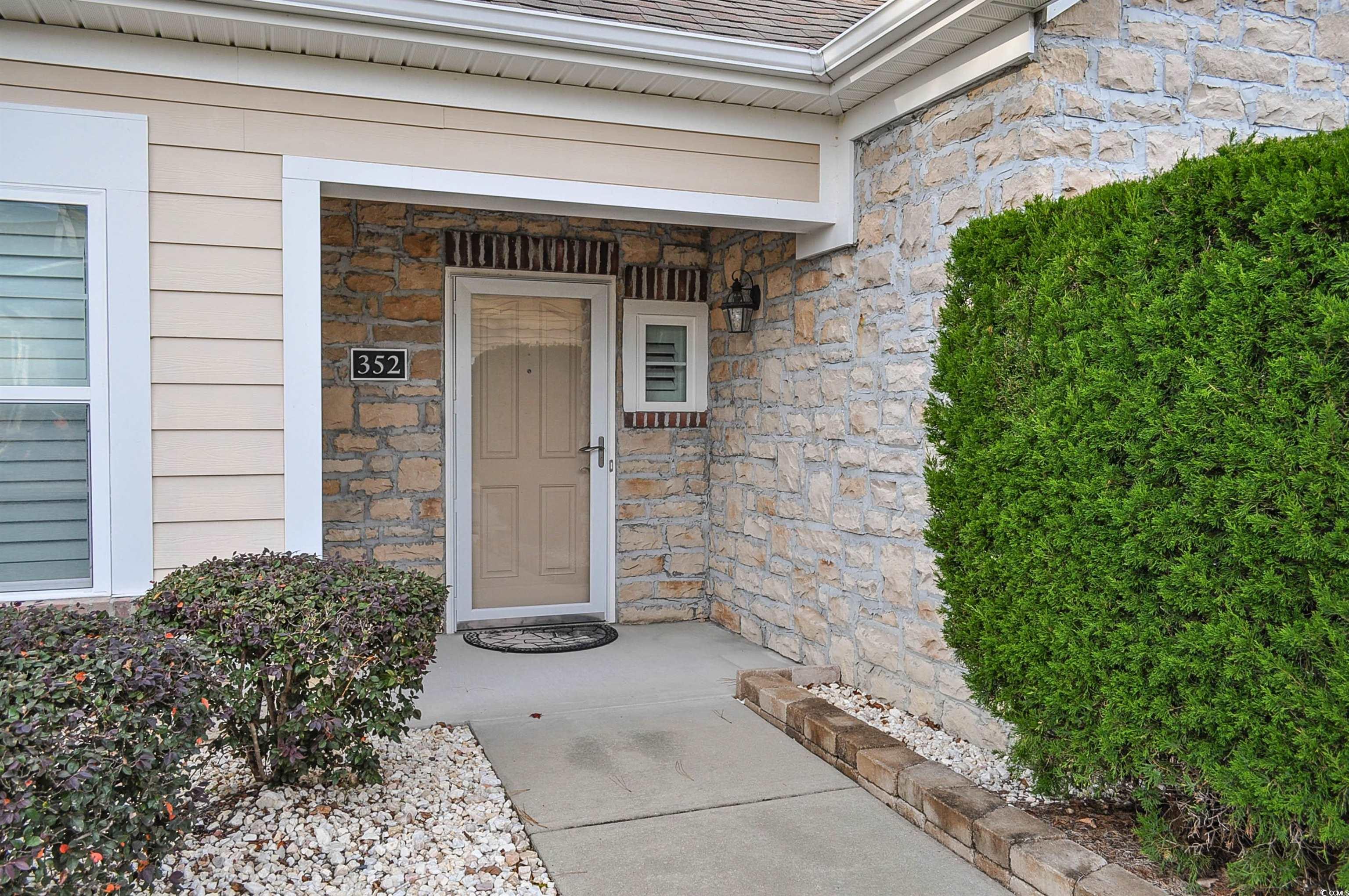 352 Arlington Circle, Unit 352 Murrells Inlet, SC 29576 - Photo 2 of 39