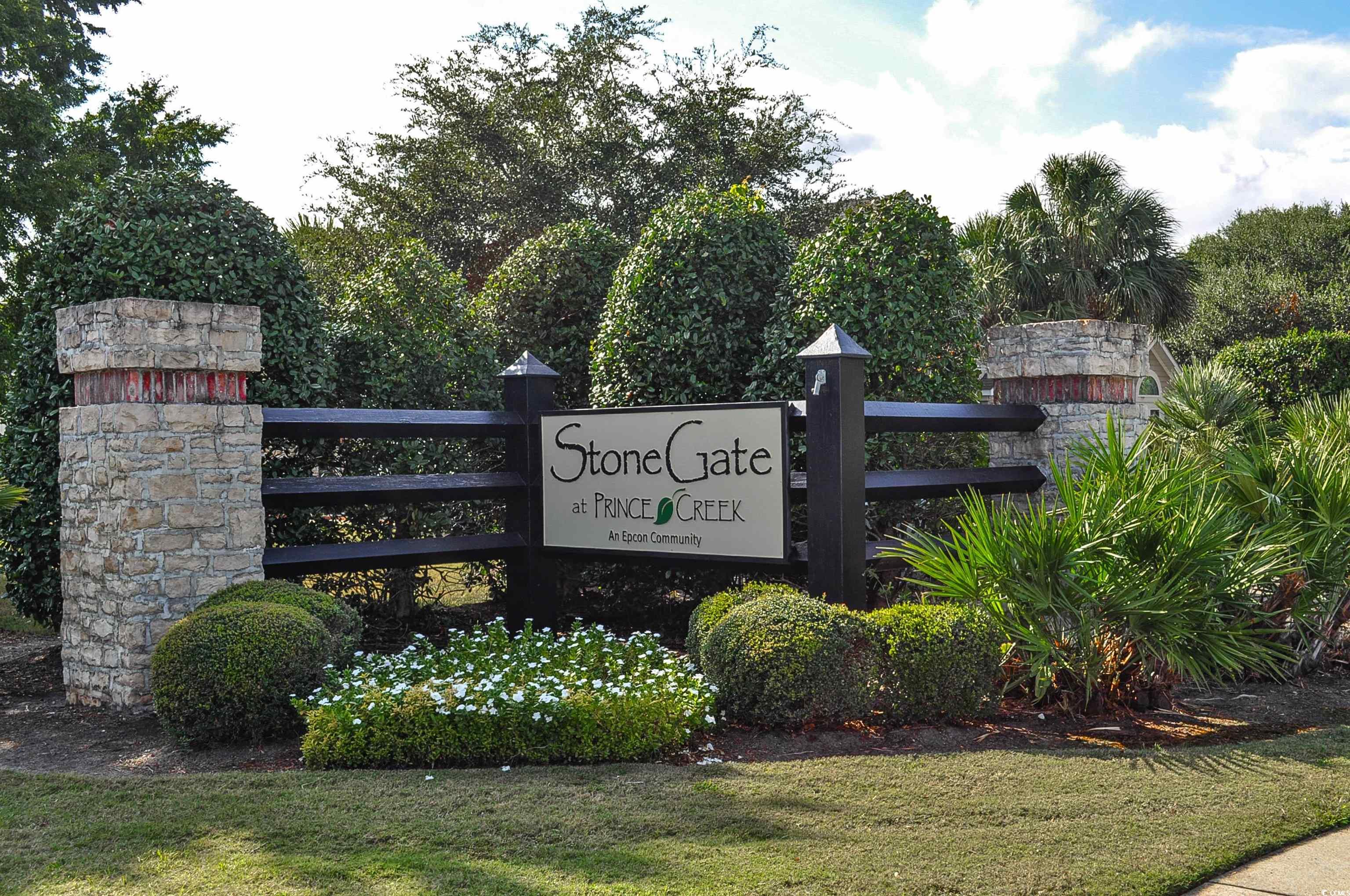 352 Arlington Circle, Unit 352 Murrells Inlet, SC 29576 - Photo 3 of 39