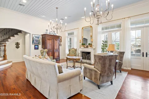 $1,295,000 | 136 Adair Lane, Lafayette, LA 70508