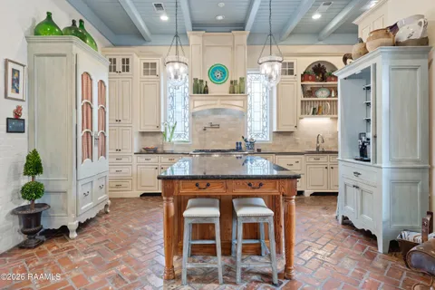 $1,295,000 | 136 Adair Lane, Lafayette, LA 70508