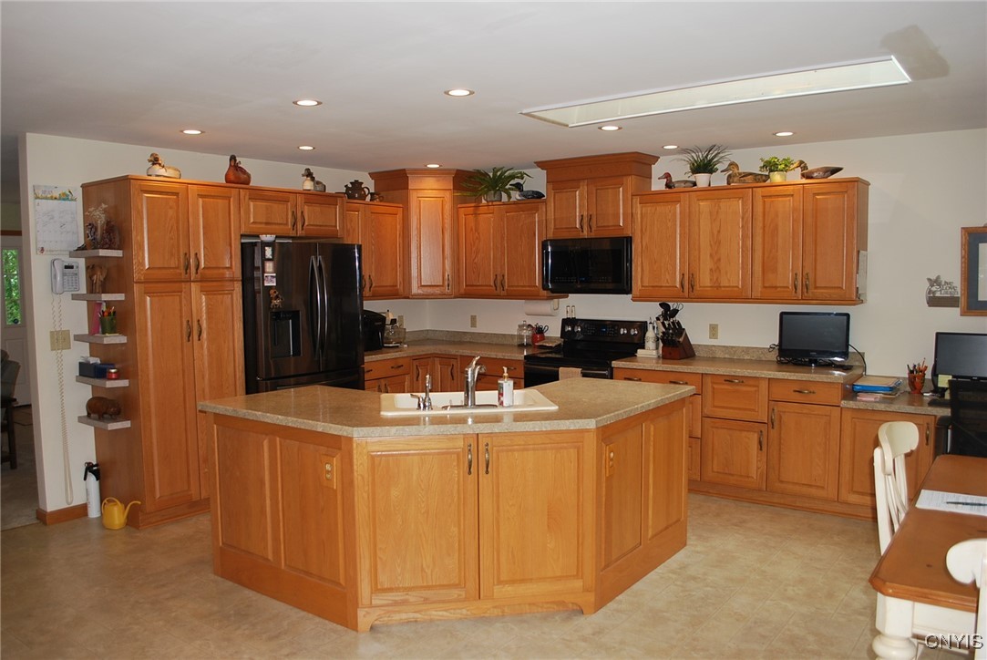 512 County Rte 1 New Haven, NY 13126 - Photo 3 of 46