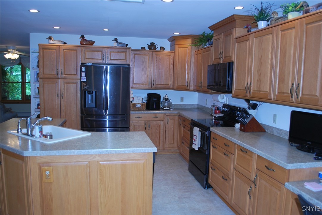 512 County Rte 1 New Haven, NY 13126 - Photo 5 of 46