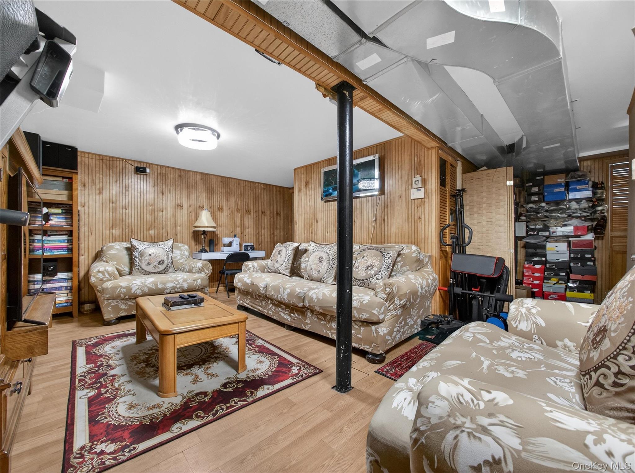 1 Edward Lane Spring Valley, NY 10977 - Photo 27 of 37