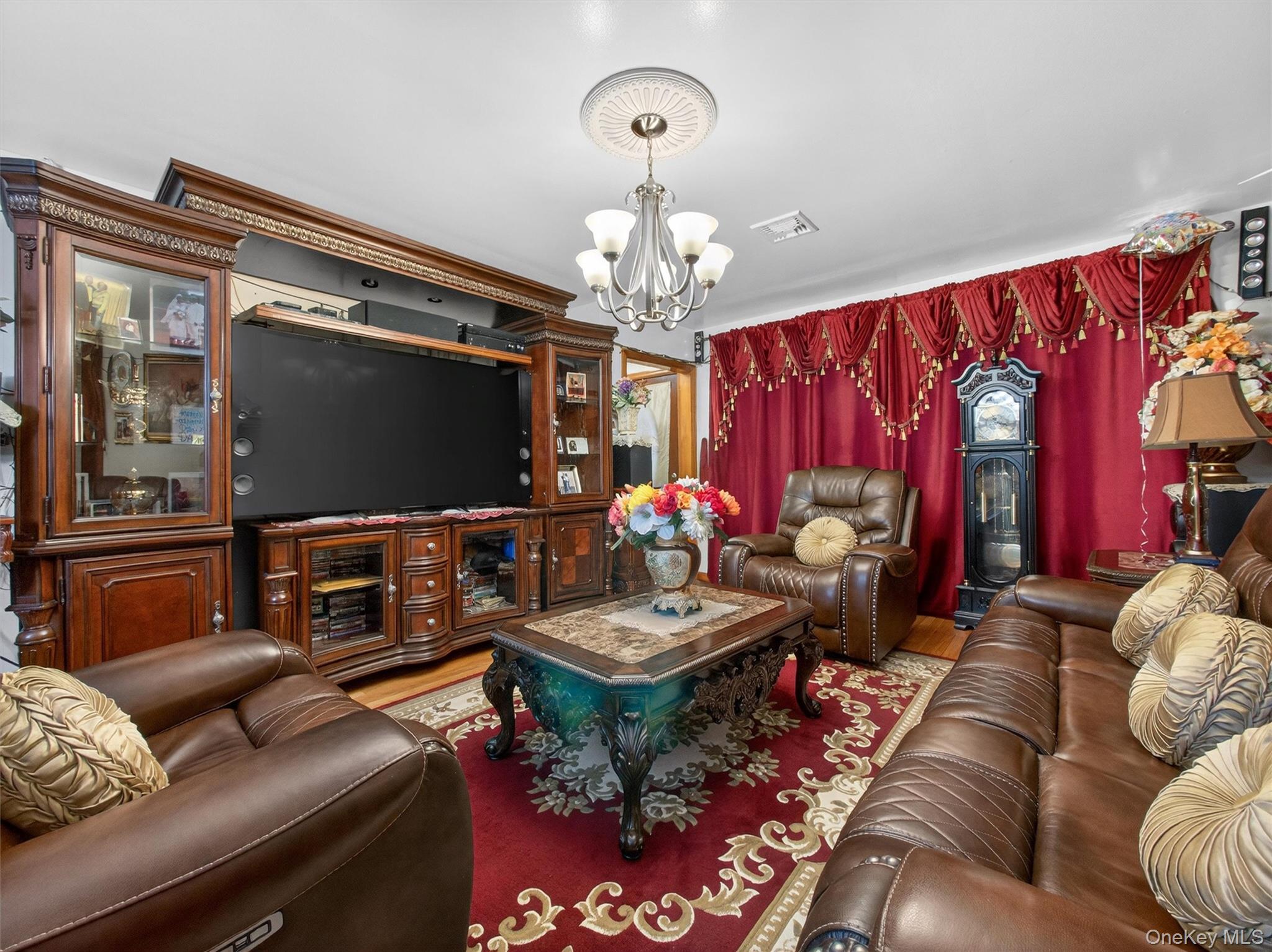 1 Edward Lane Spring Valley, NY 10977 - Photo 9 of 37