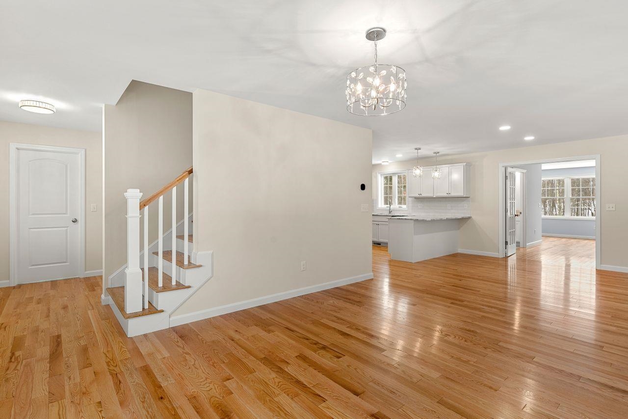 76 Laurel Road, Unit 28 Hooksett, NH 03106 - Photo 10 of 40