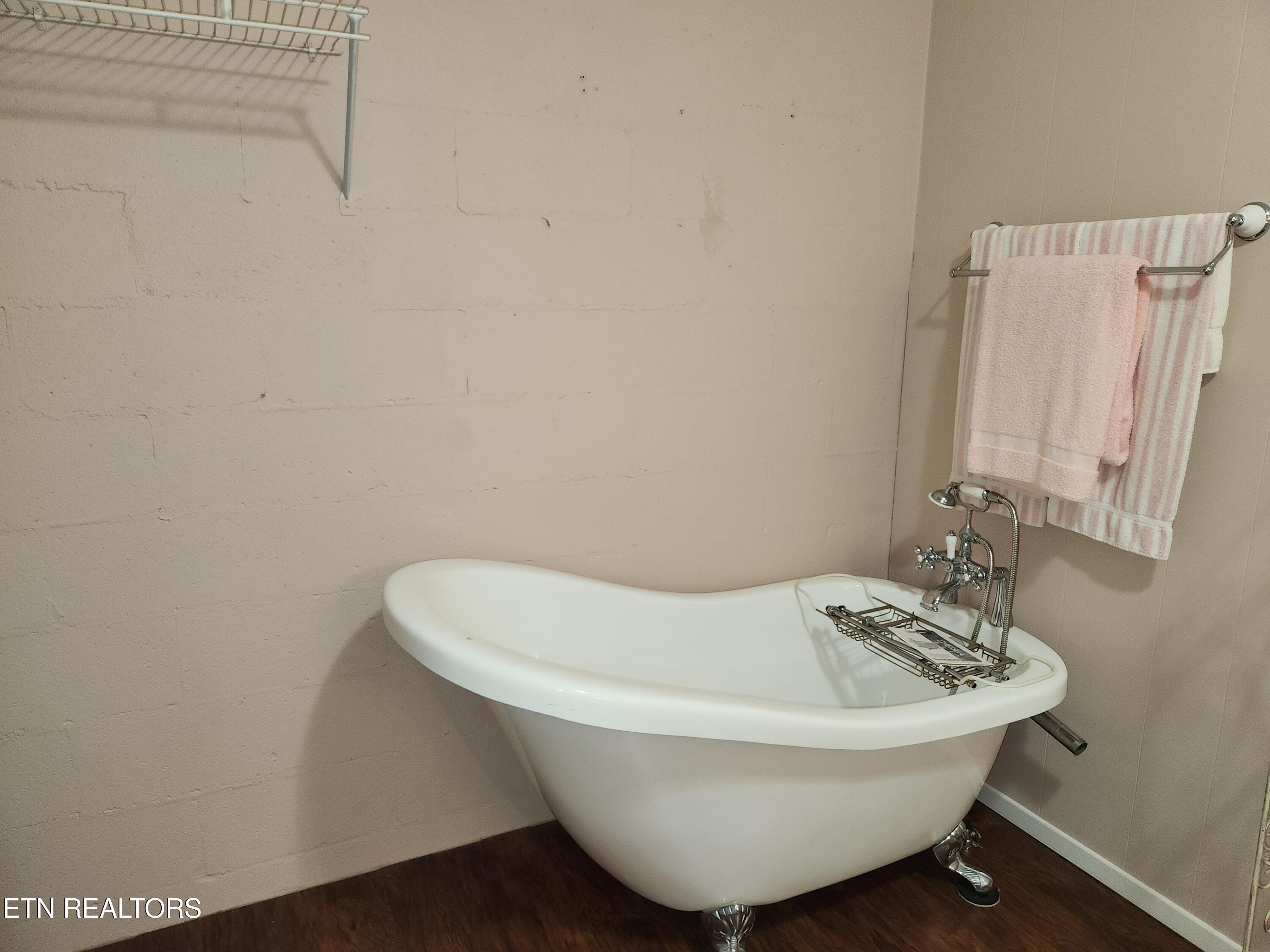 224 County Road 146 Riceville, TN 37370 - Photo 18 of 33 20251004_131536