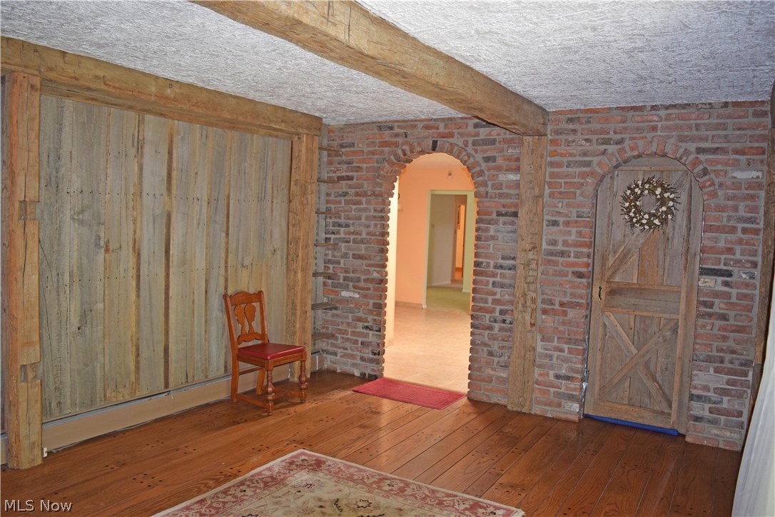 28295 White Road Wickliffe, OH 44092 - Photo 13 of 34 Gallery Image 13