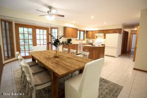 43 Oak Tree Lane Colonie, NY 12309 - Photo 16 of 40 20230727014802688668000000