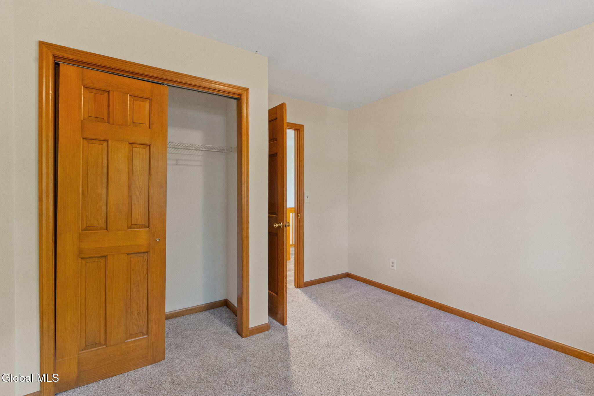 43 Oak Tree Lane Colonie, NY 12309 - Photo 33 of 40 39-web-or-mls-43-oak-tree-ln