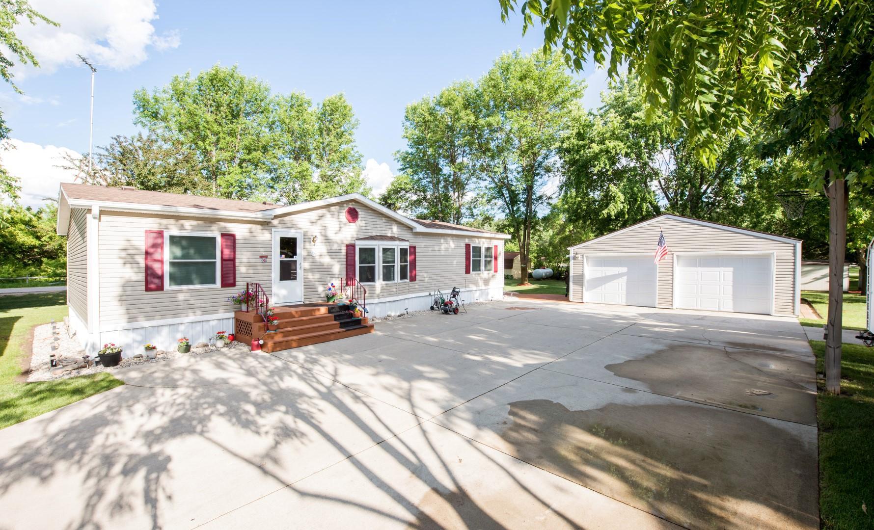 2808 Kings Road Southeast Alexandria, MN 56308 - Photo 1 of 1 Gallery Image 1