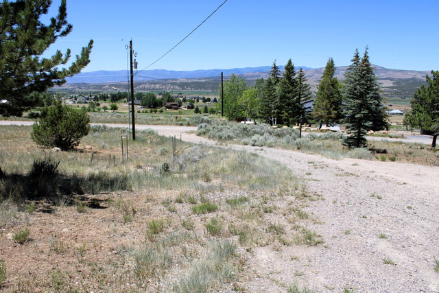 22580 Spring Creek Drive, Unit B61 Fairview, UT 84629 - Photo 37 of 39 Mountain view