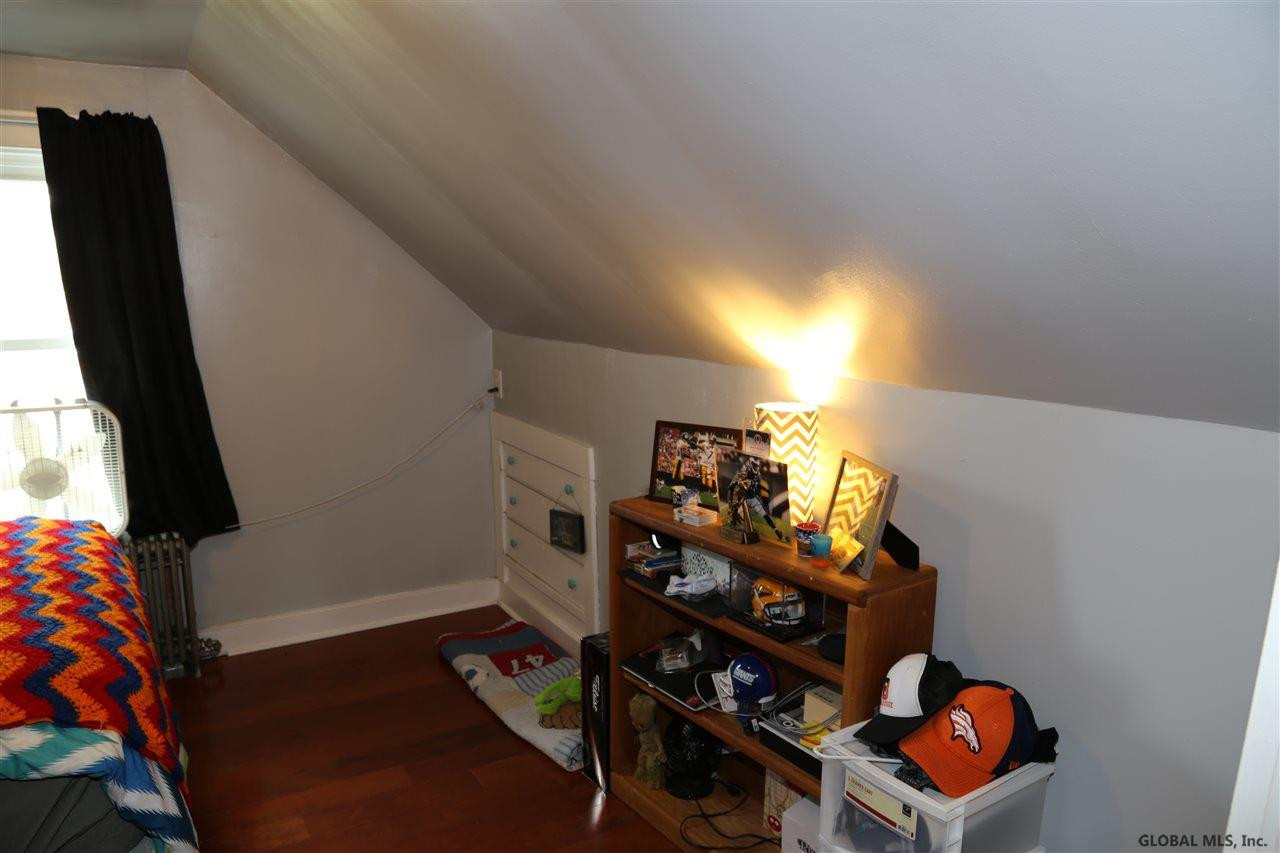 217 Clayton Road Schenectady, NY 12304 - Photo 40 of 49 Photo 40