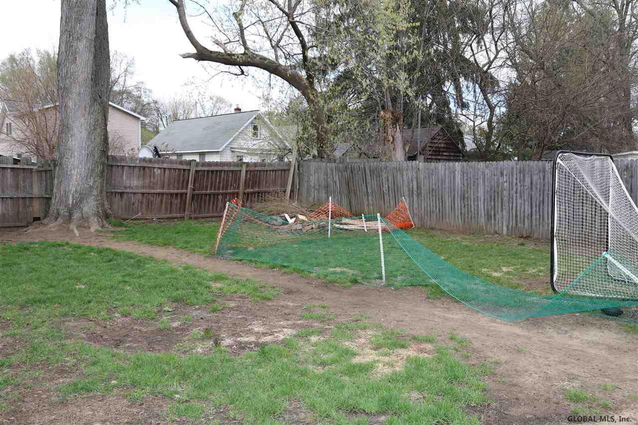 217 Clayton Road Schenectady, NY 12304 - Photo 46 of 49 Photo 46