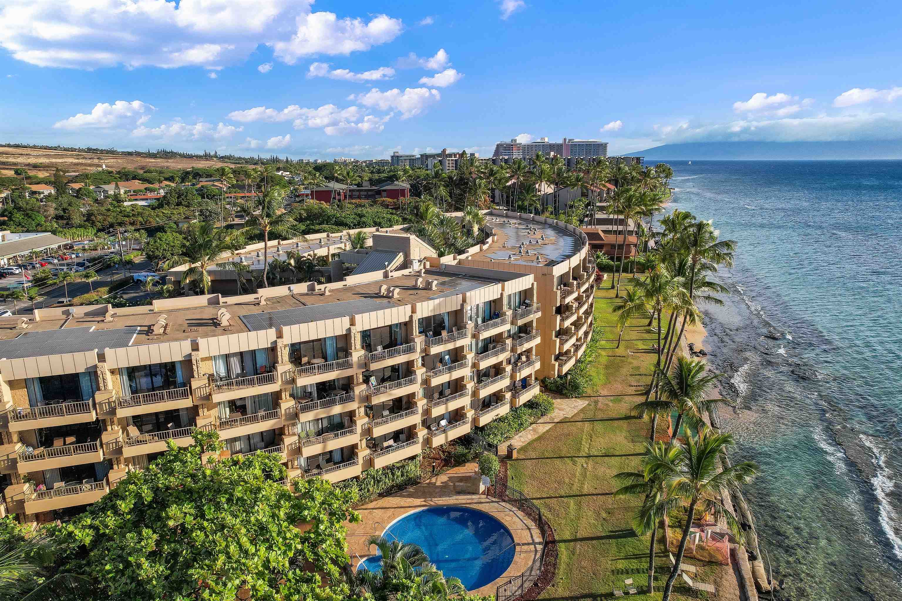3615 Lower Honoapiilani Road, Unit 123 Lahaina, HI 96761 - Photo 10 of 41 a view of a city