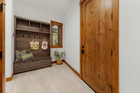 $2,925,000 | 11791 Ghirard Road, Truckee, CA 96161