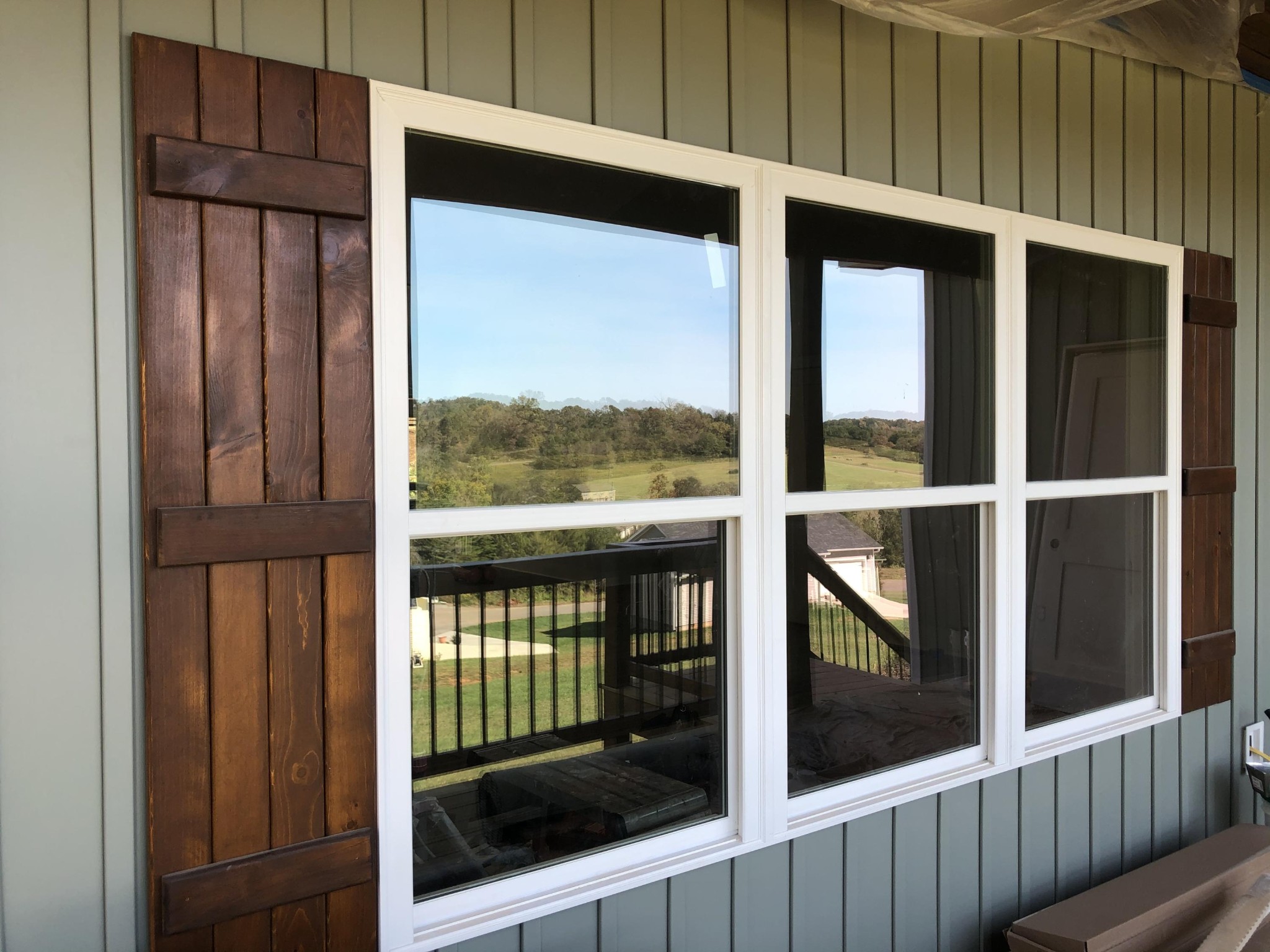 255 Clear Creek Road Kodak, TN 37764 - Photo 2 of 8 a view of a balcony